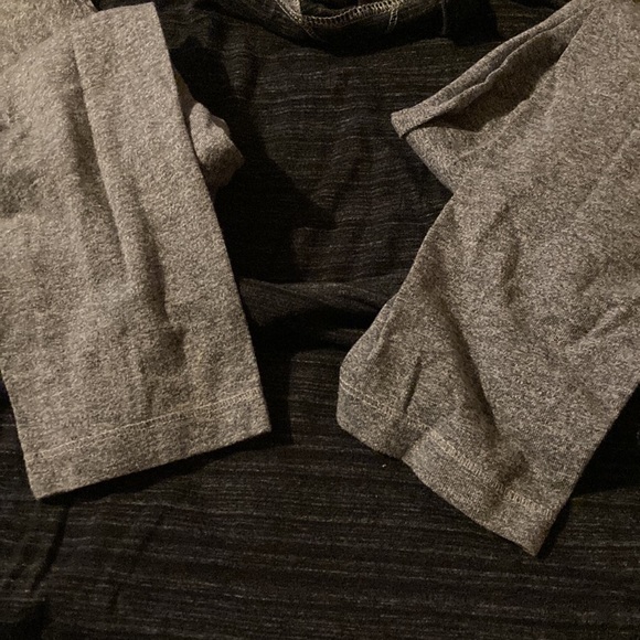 Free Planet hoodie long sleeve shirt. Boys medium. - Picture 3 of 4